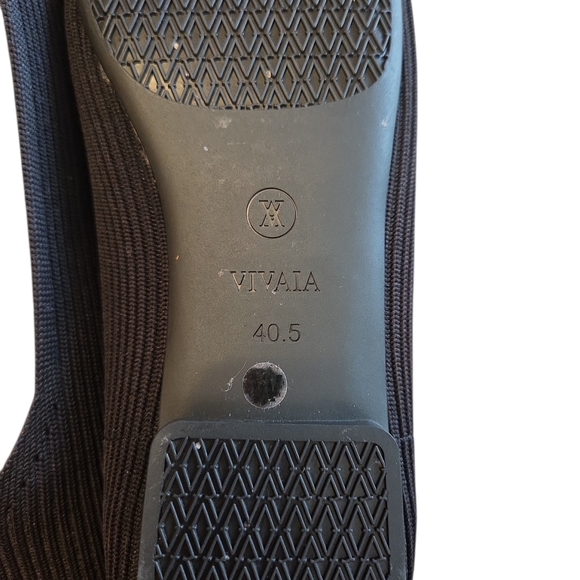 Vivaia Black Margot 2 Square Toe V-cut Flats Size 40.5 - Picture 6 of 6